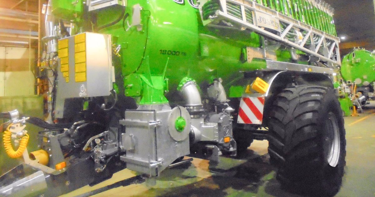 JOSKIN gamma van X-Trem mengmestverspreiders met uitschuifbare as