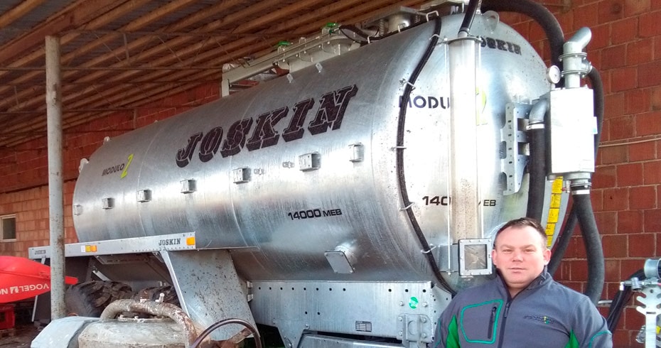 Dhr Tadeusz Kotlarski, varkenshouder dichtbij Lowicz (Polen)