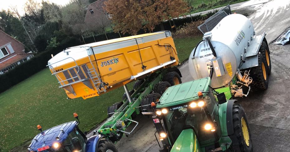 Melkveebedrijf De Cock en Beda Friet uit lokeren met hun recent geleverde Joskins