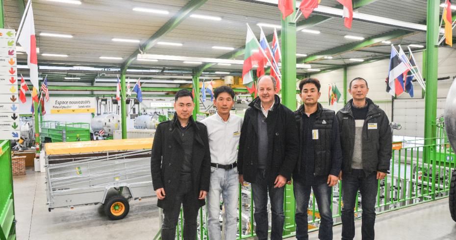 South Koreans Training at JOSKIN