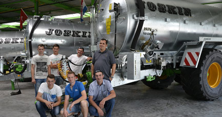 Визит журналистов Top Agrar на завод Joskin Polska