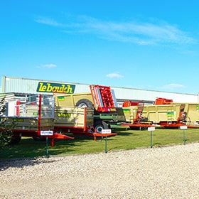 The Group acquires the Leboulch brand, whose factory is located in La Vieille-Lyre (France).